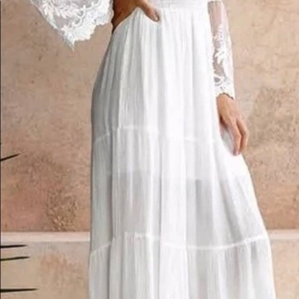 Romantic off-the-shoulder maxi dress - Picture 5 of 8